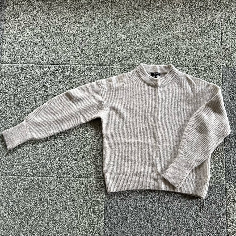 Quince Baby Alpaca-Wool Crew Light Grey